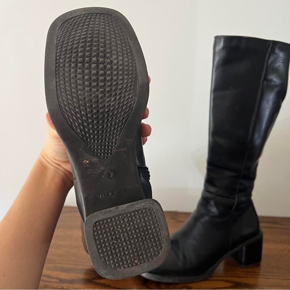 leather heeled boots - Picture 3 of 9